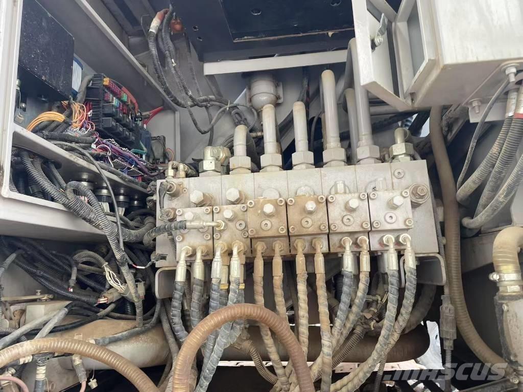 Zoomlion 90 Ton Ruwterrein kranen