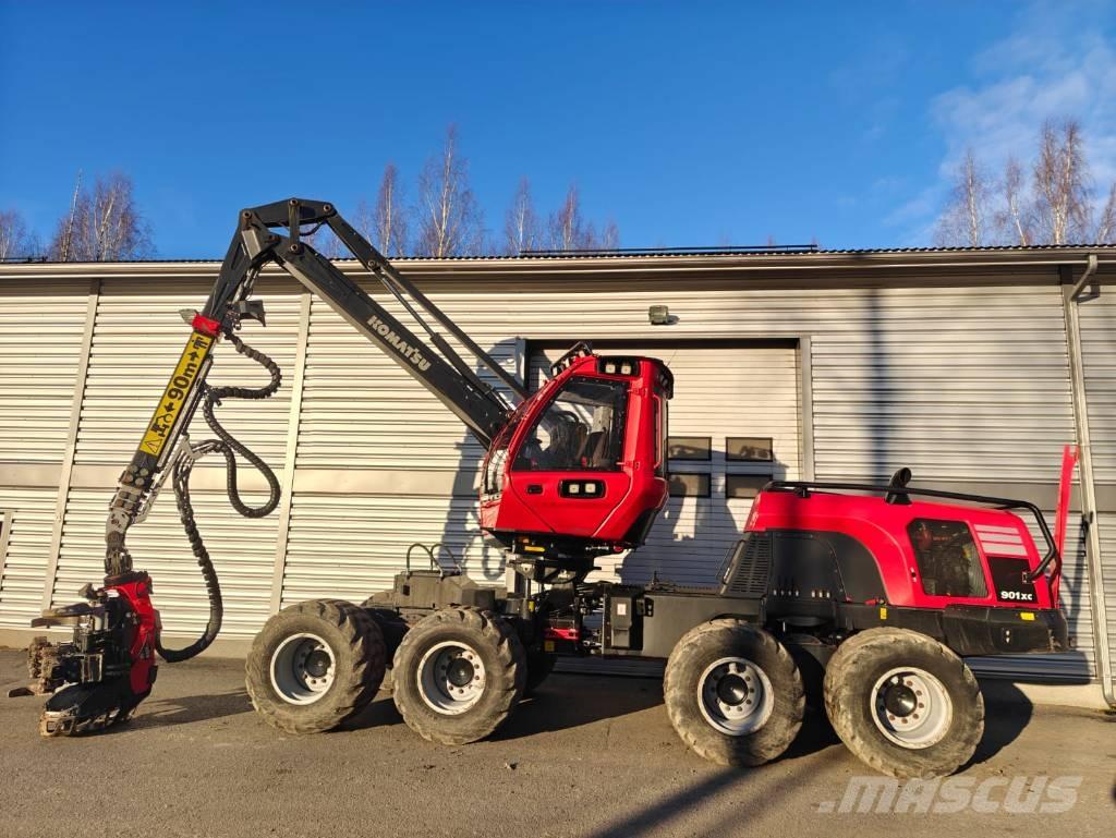 Komatsu 901 XC Harvester