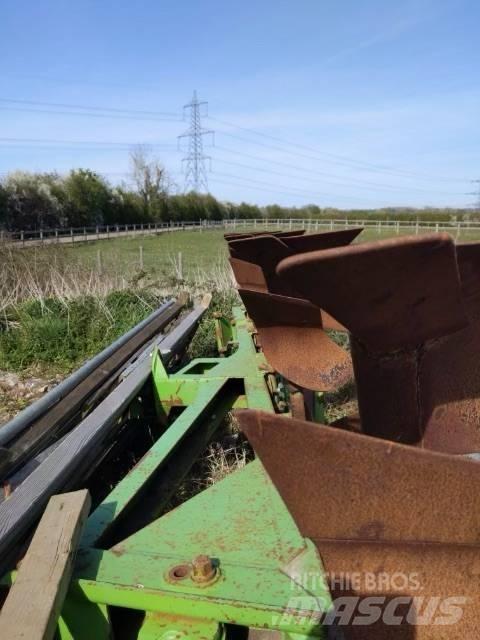 Dowdeswell DP100S Wendepflüge