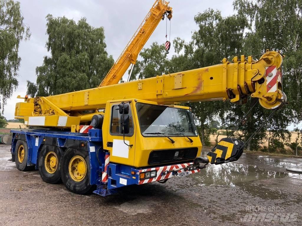 Grove GMK 3050 Kranen voor alle terreinen
