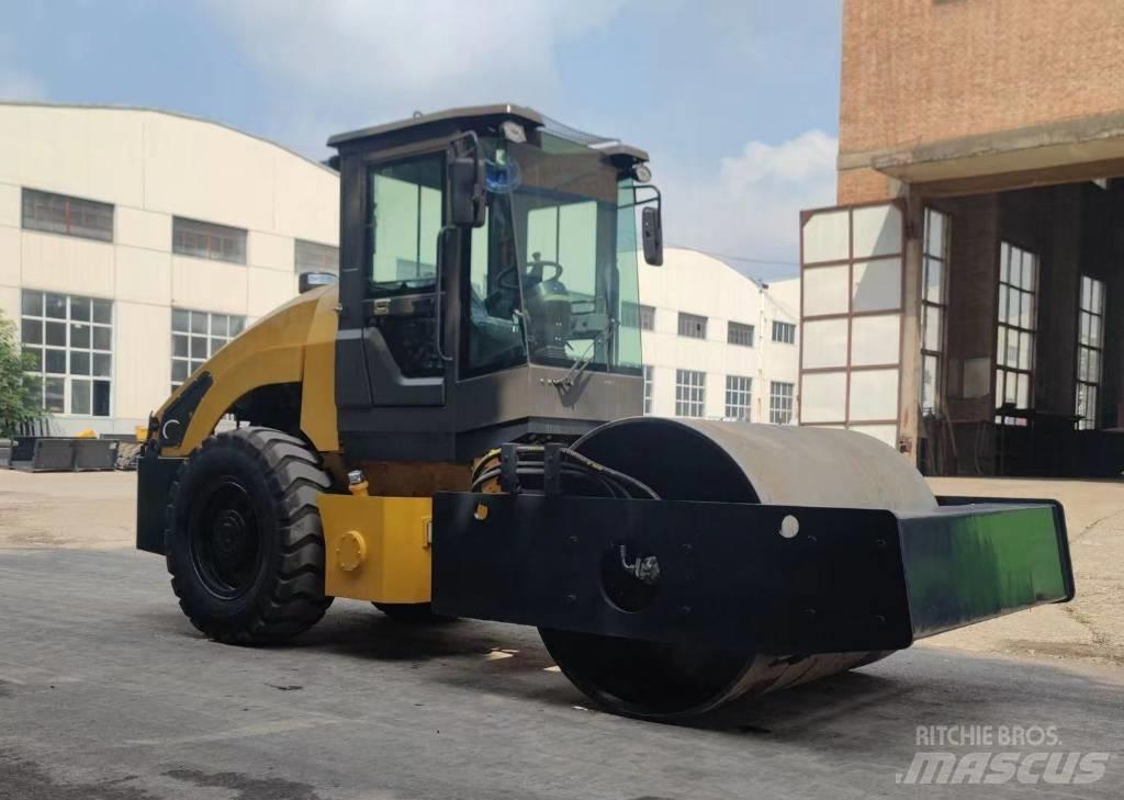 Hytec ZL90 úthenger Erdbauwalzen