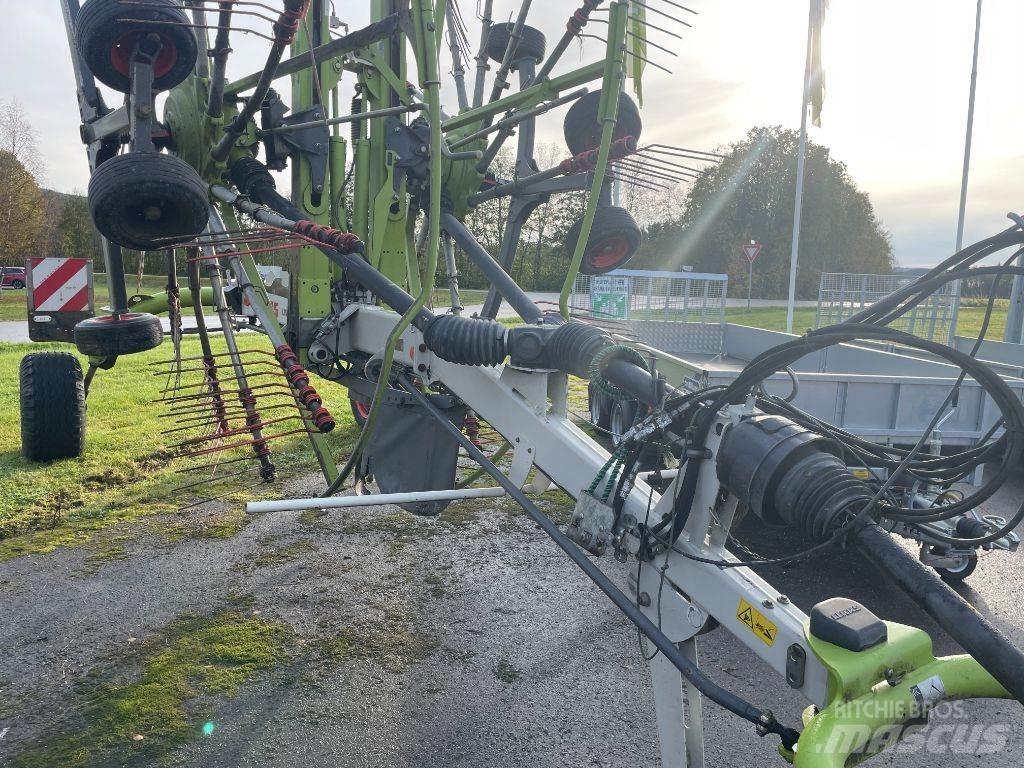 CLAAS Liner 2800 Kreiselheuer/-wender