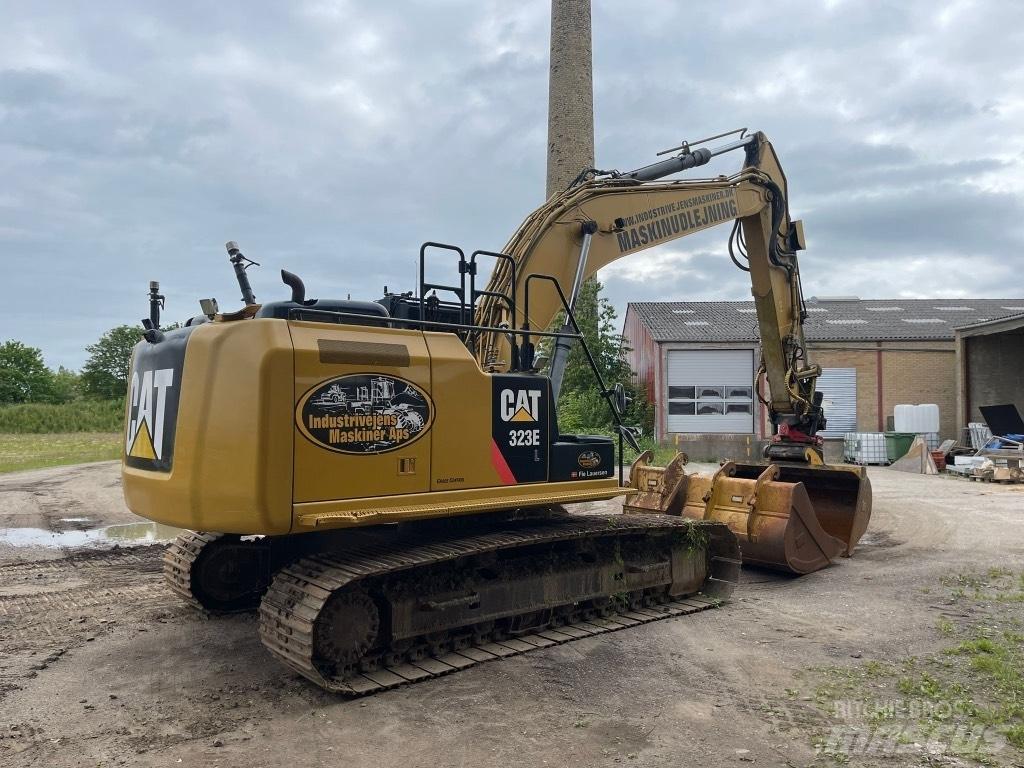 CAT 323 EL Raupenbagger
