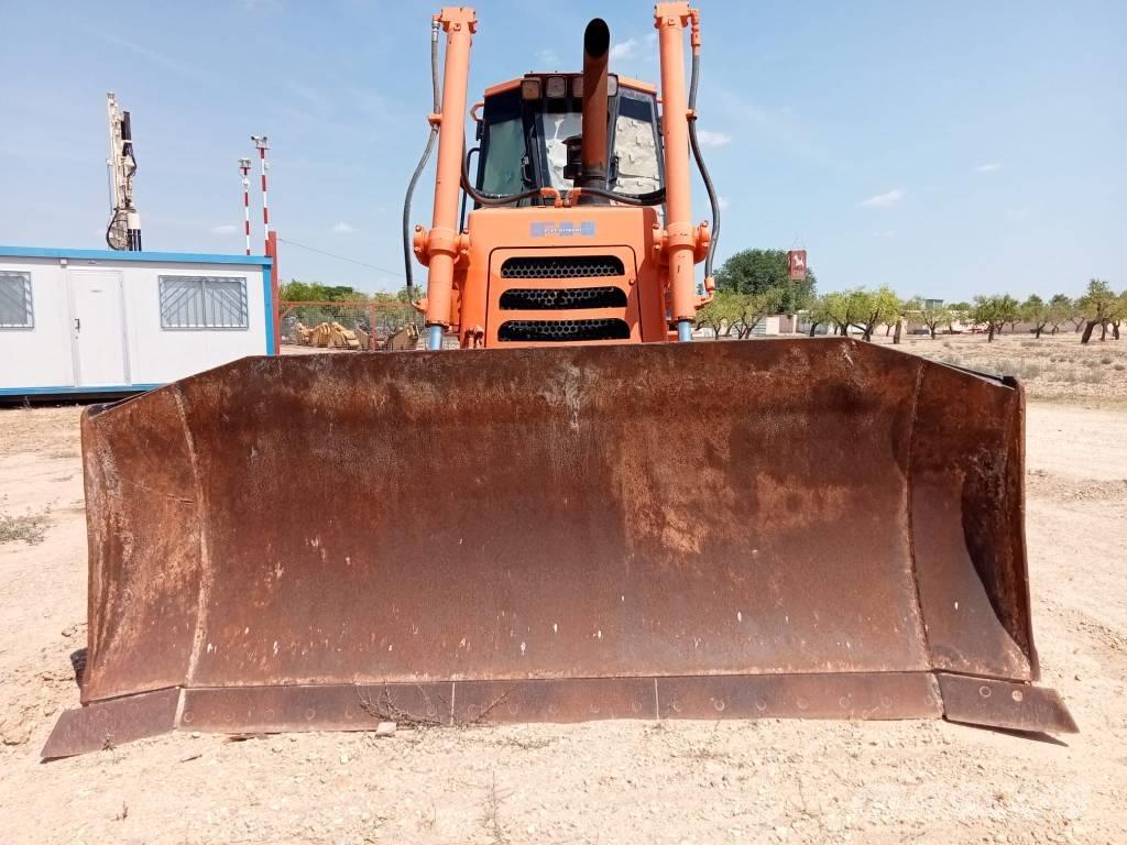 Fiat-Hitachi D 180 Bulldozer
