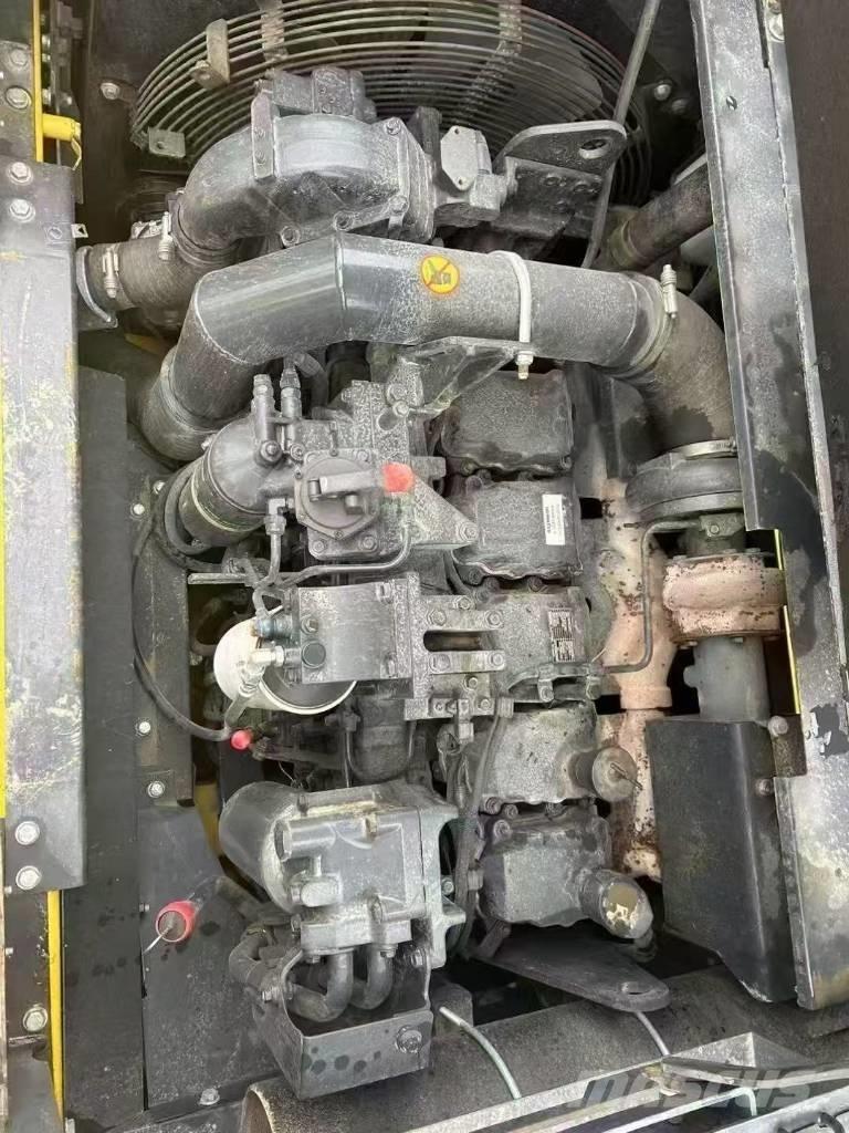 Komatsu 400-8 Raupenbagger