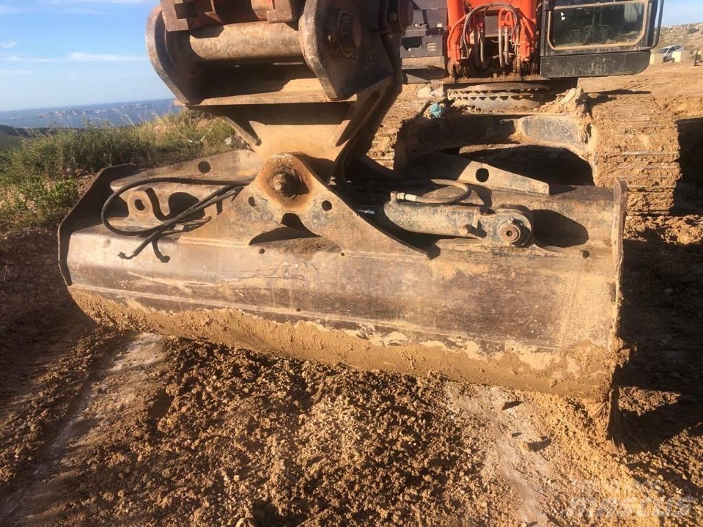 Hitachi ZX350LCN-6 Raupenbagger