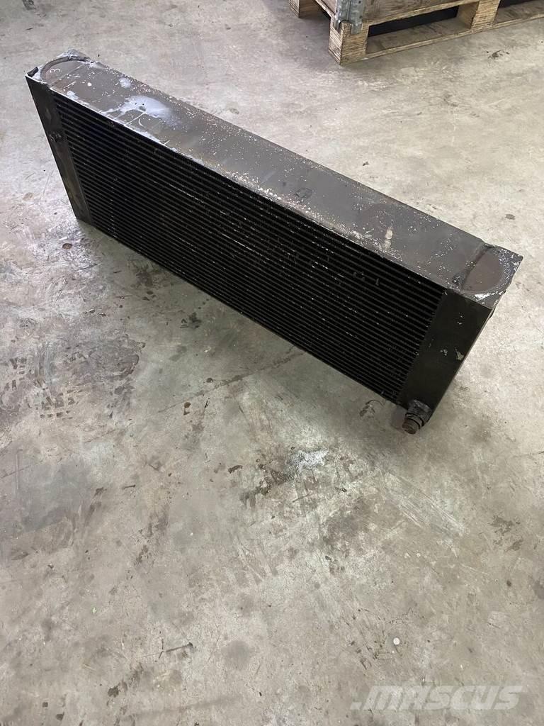 Liebherr A934C Radiatoren