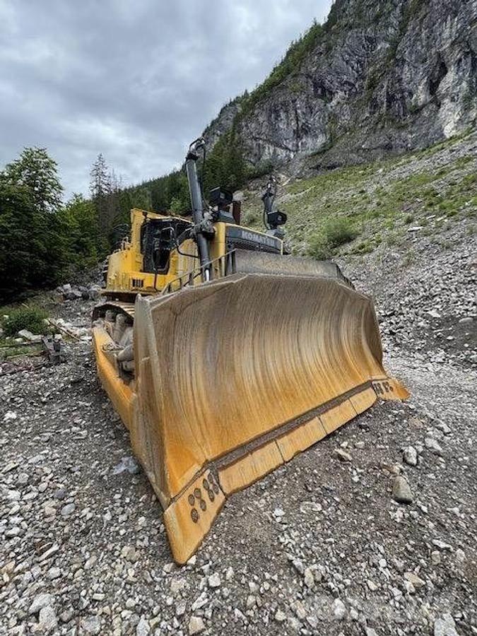 Komatsu D375A-8 Bulldozer