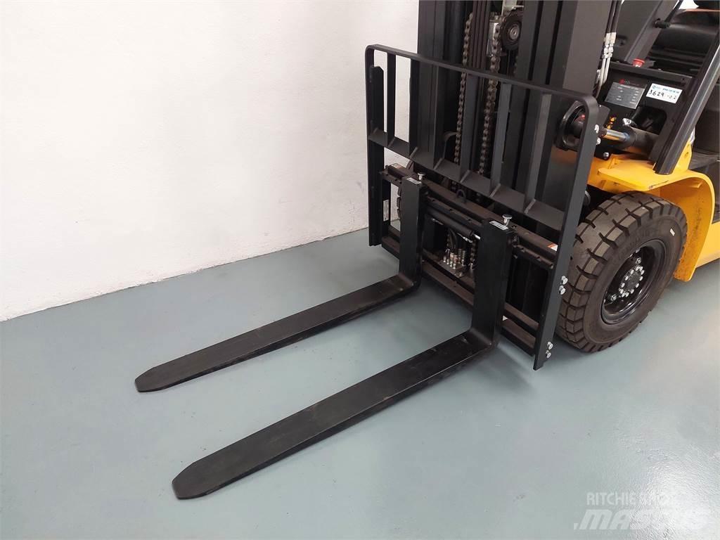  EFL253 Elektrische heftrucks