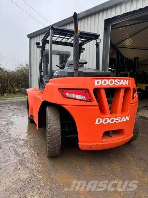 Doosan D80SC-7 Diesel heftrucks