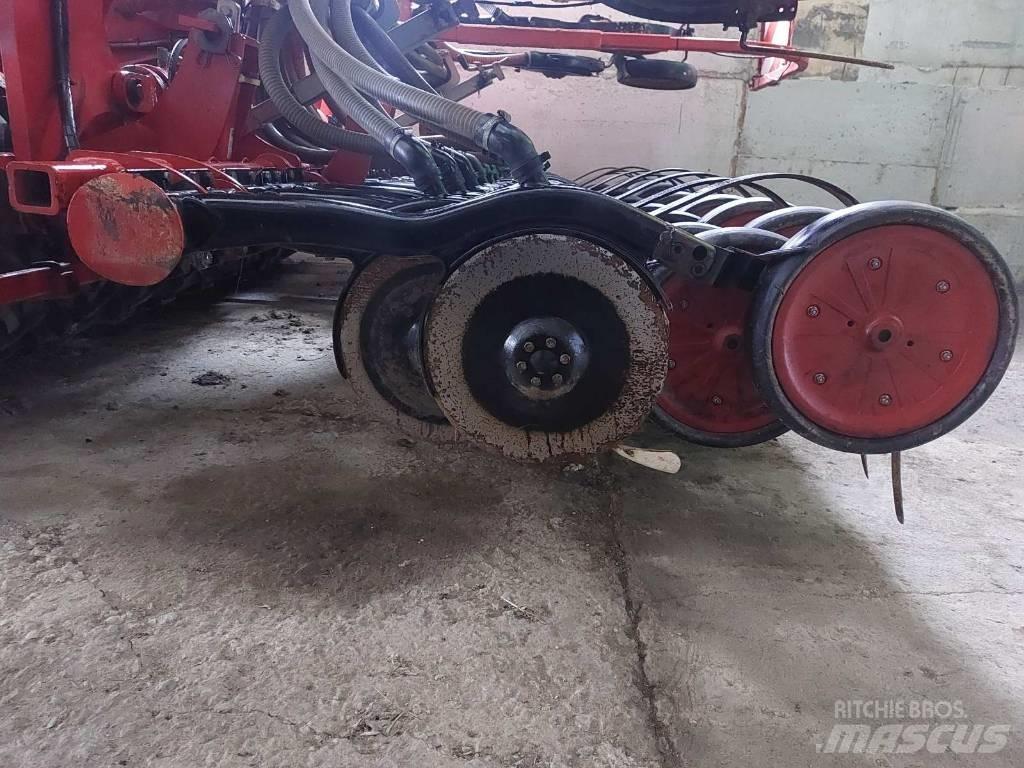 Horsch Pronto 9SW Drillmaschinen