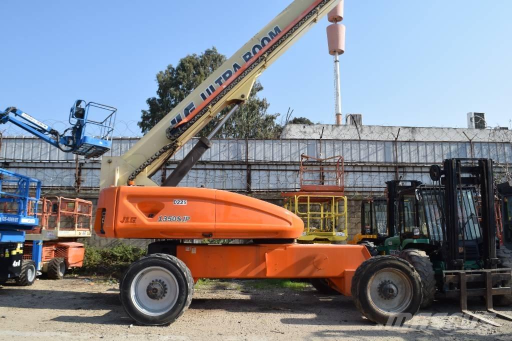 JLG 1350 SJP Teleskopbühnen