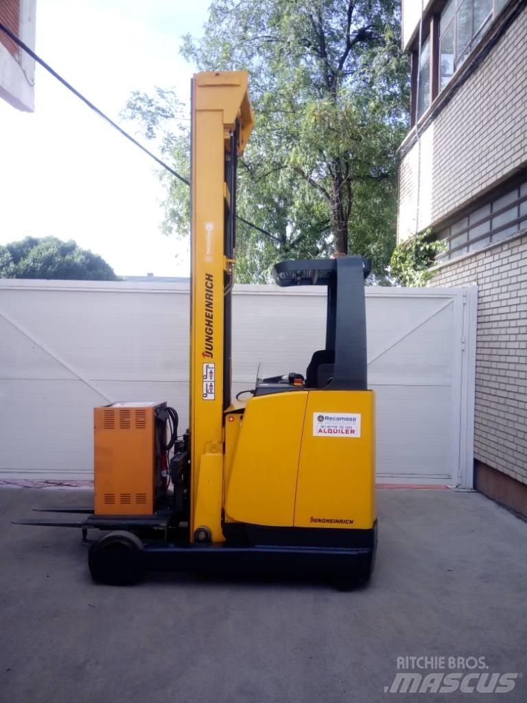 Jungheinrich ETV 220 Schubmaststapler
