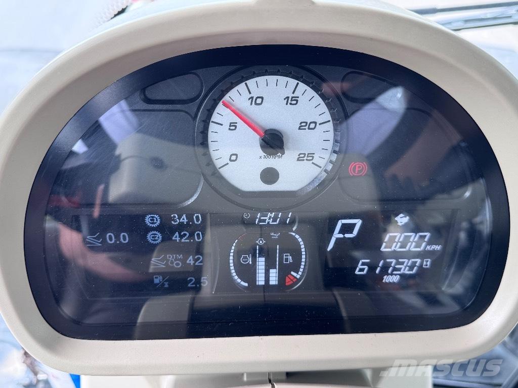 Massey Ferguson 7726 Traktoren