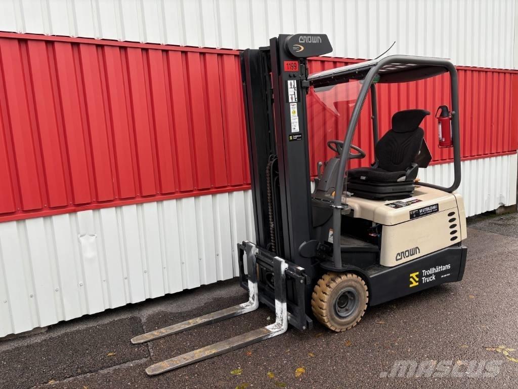 Crown SC3220 Elektrische heftrucks