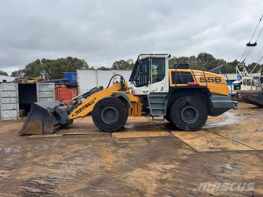 Liebherr L556 Radlader