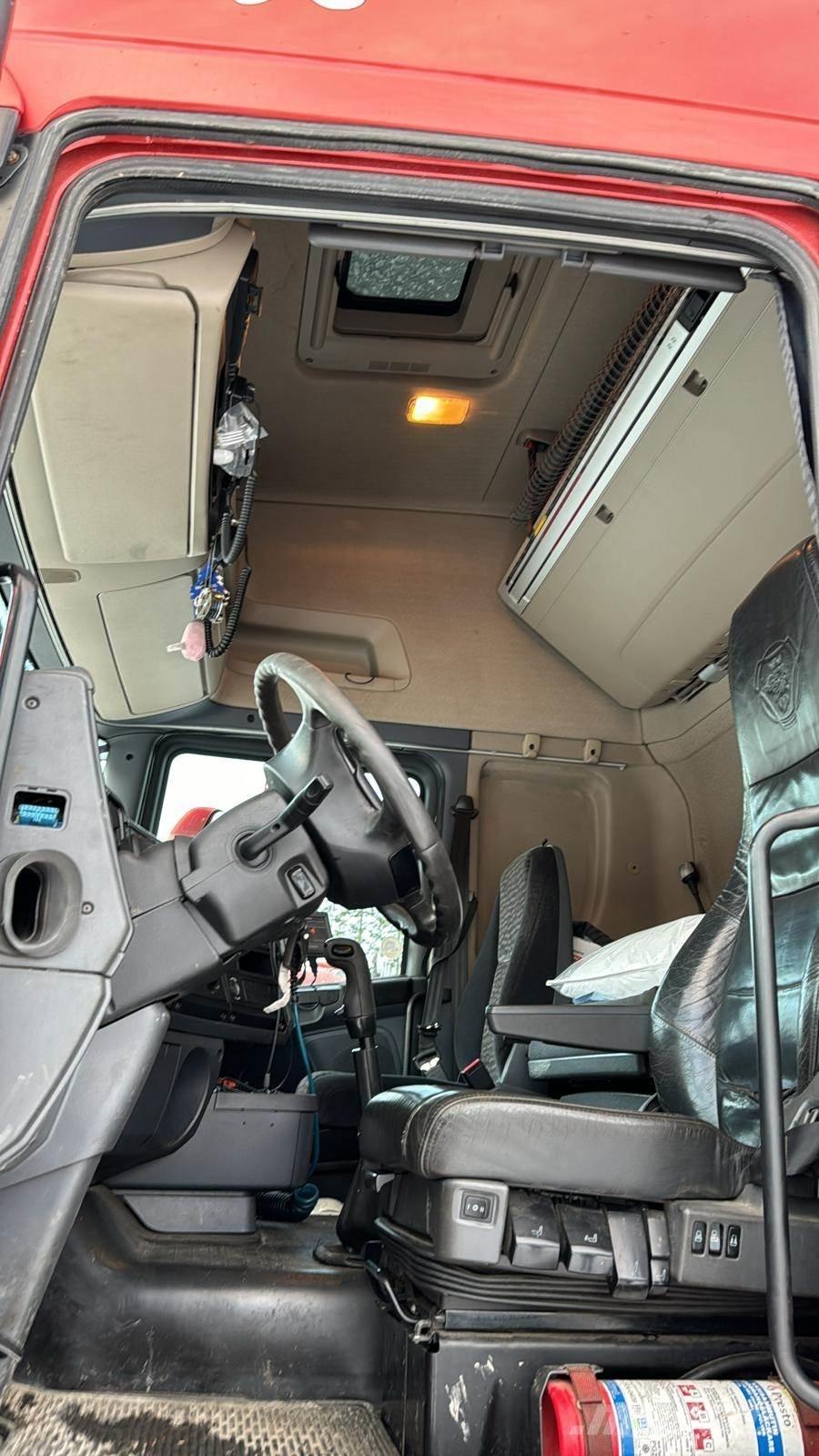 Scania R560 Kleinholztransporter