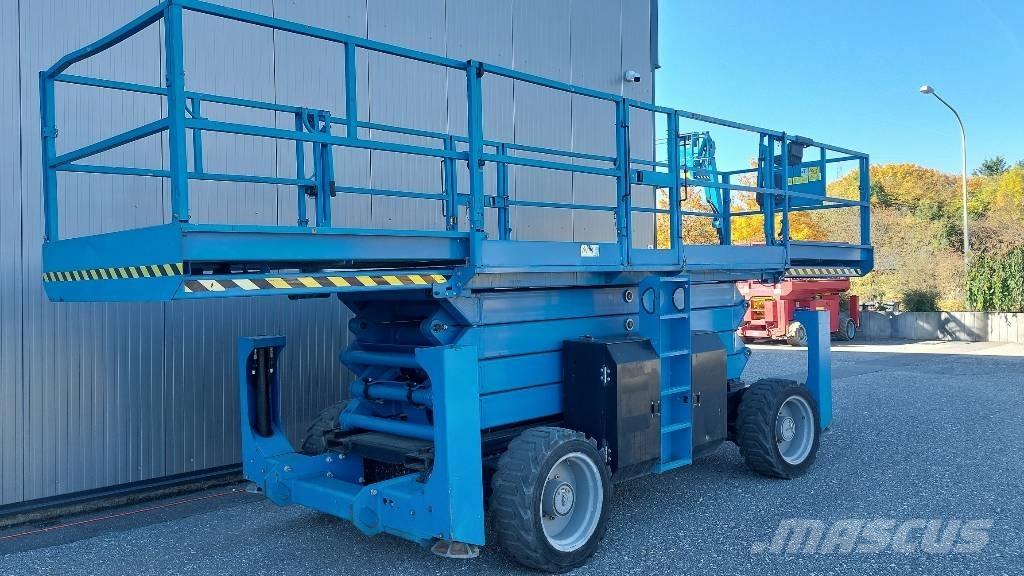 Genie GS 4390 RT Scheren-Arbeitsbühnen
