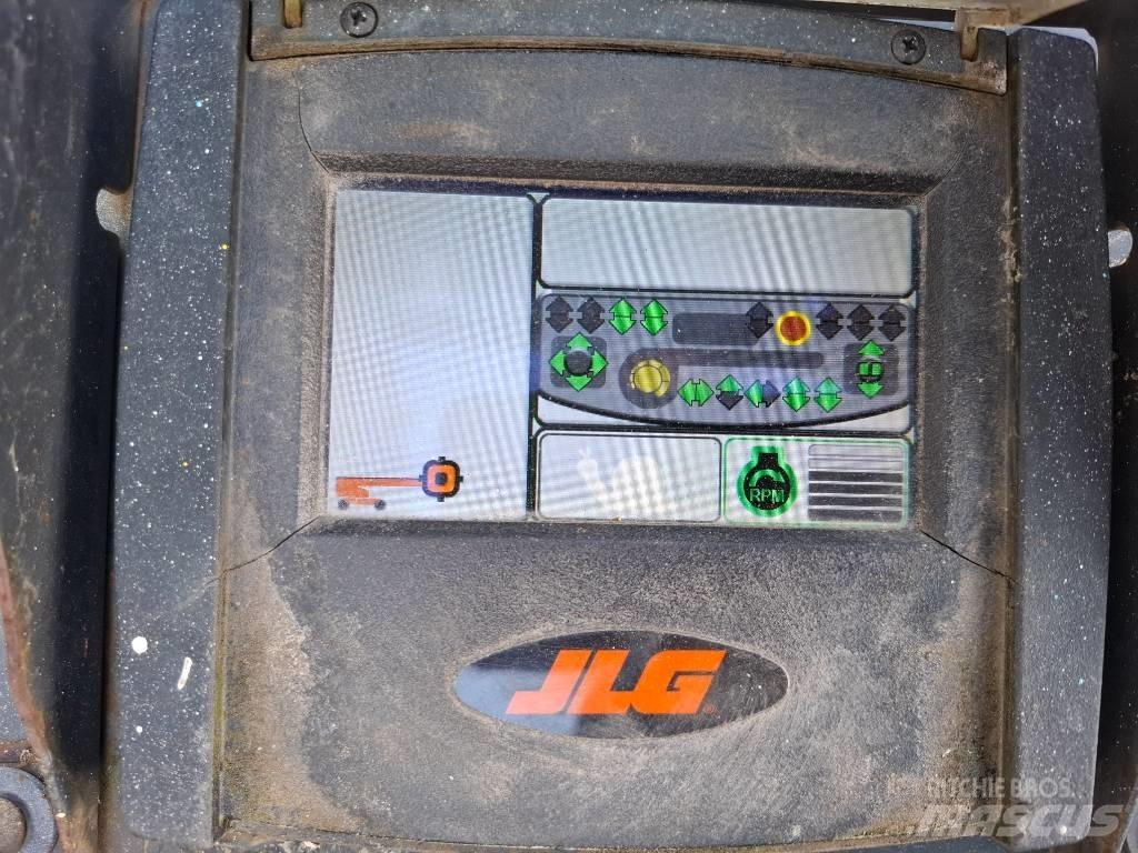 JLG 1500 SJ Teleskopbühnen