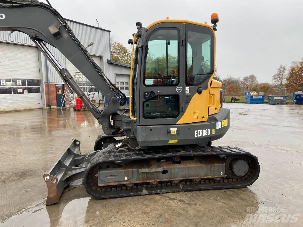 Volvo ECR 88 D / Eslöv Midibagger  7t - 12t