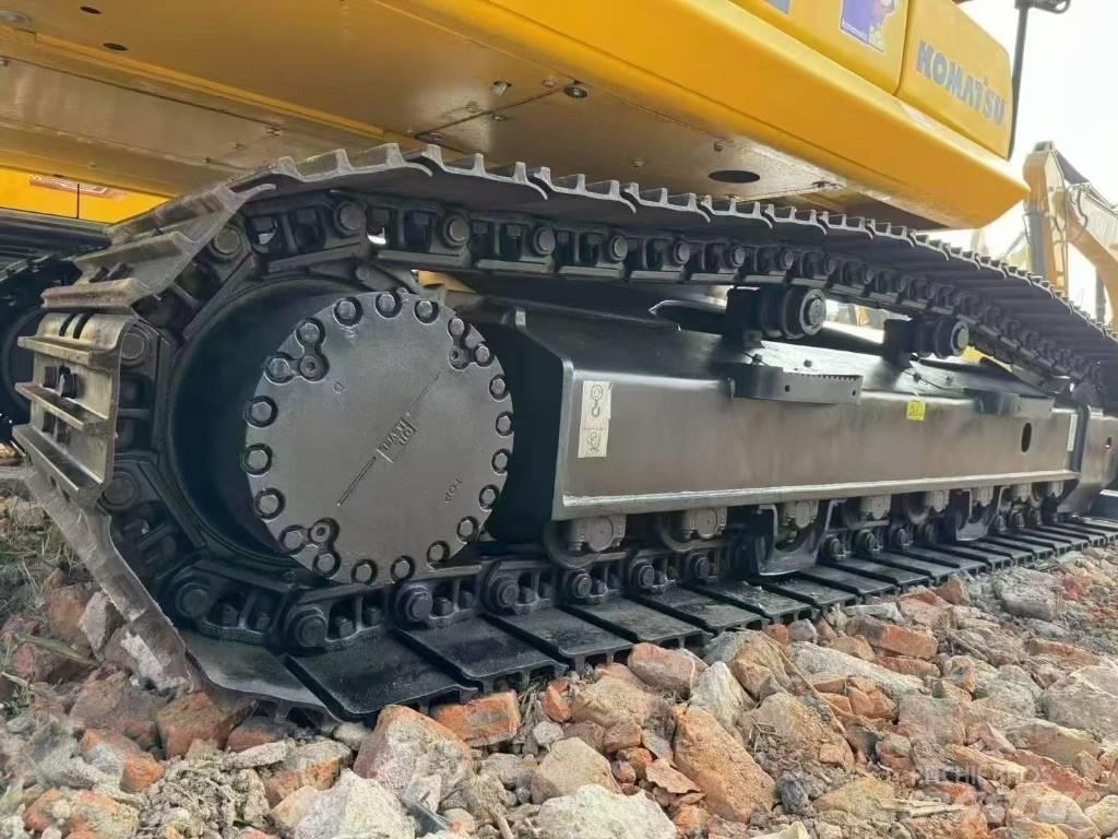 Komatsu PC 220 Raupenbagger