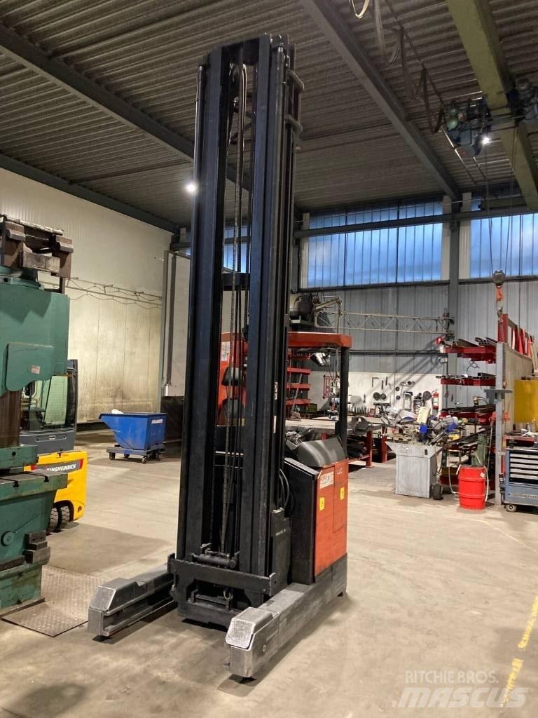 BT RRE-7 Schubmaststapler