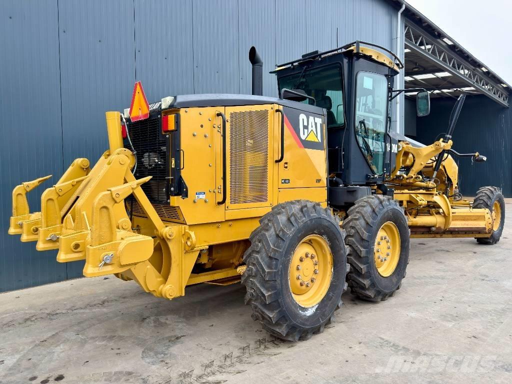 CAT 140M Grader