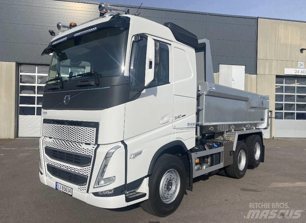 Volvo FH540 6x4 Kipper