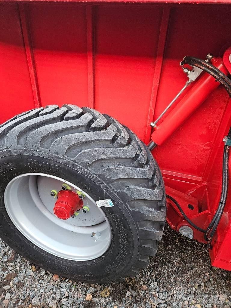 Dinapolis TRV 635 Weitere Anhänger
