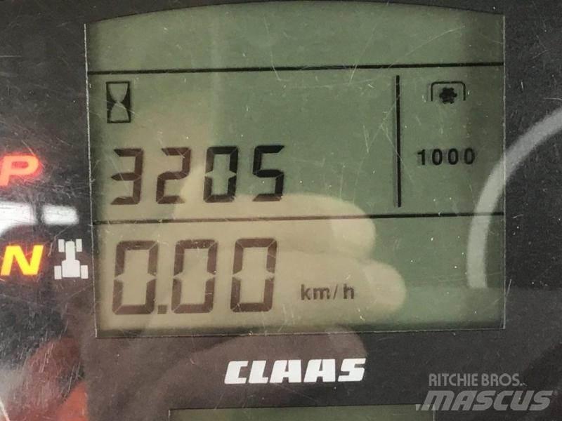 CLAAS AXION 850 Traktoren
