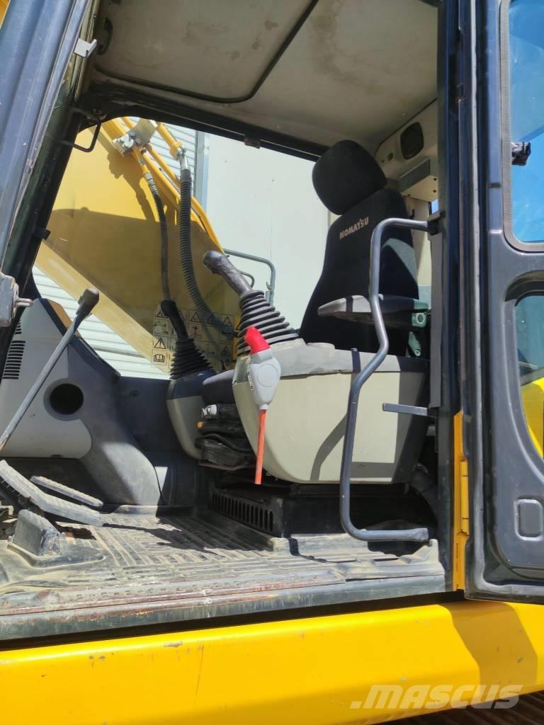 Komatsu PC 210 NLC-8 Raupenbagger