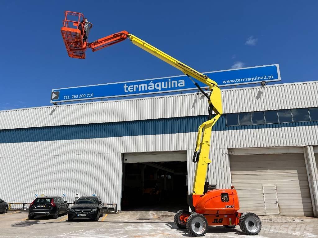 JLG 600 AJ Gelenkteleskoparbeitsbühnen
