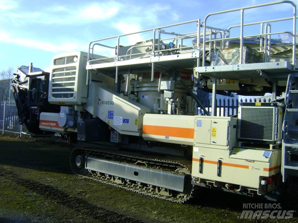 Metso LT 300 HP Mobile Brecher