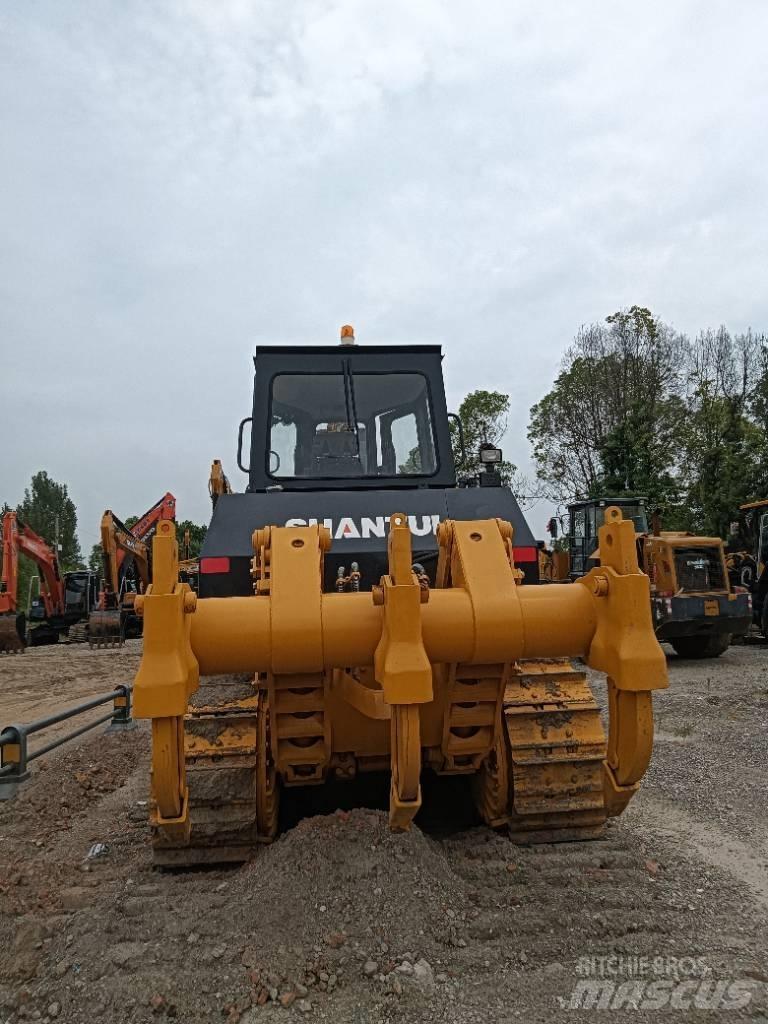 Shantui SD 22 Bulldozer