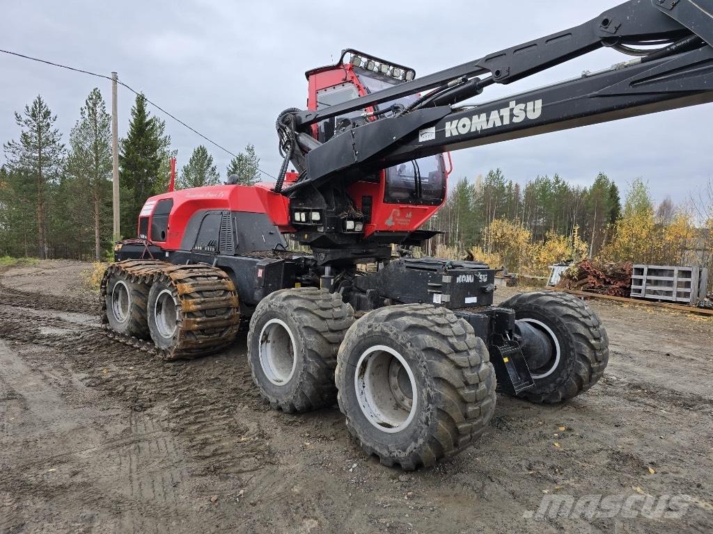 Komatsu 901XC Harvester