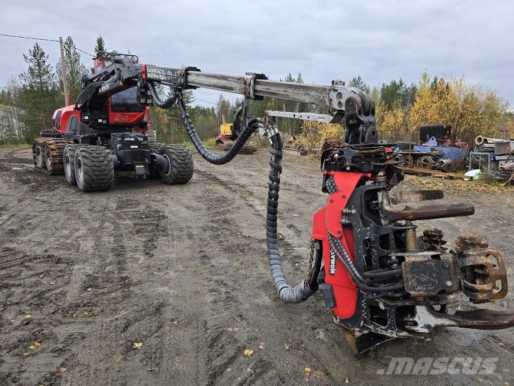 Komatsu 901XC Harvester