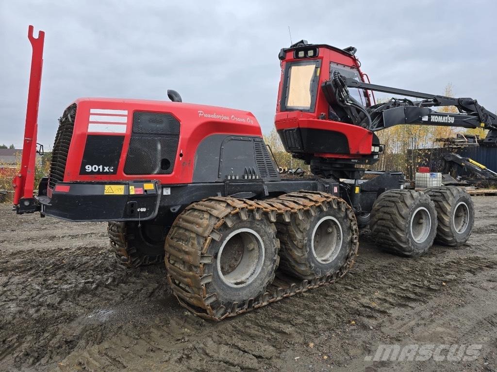 Komatsu 901XC Harvester
