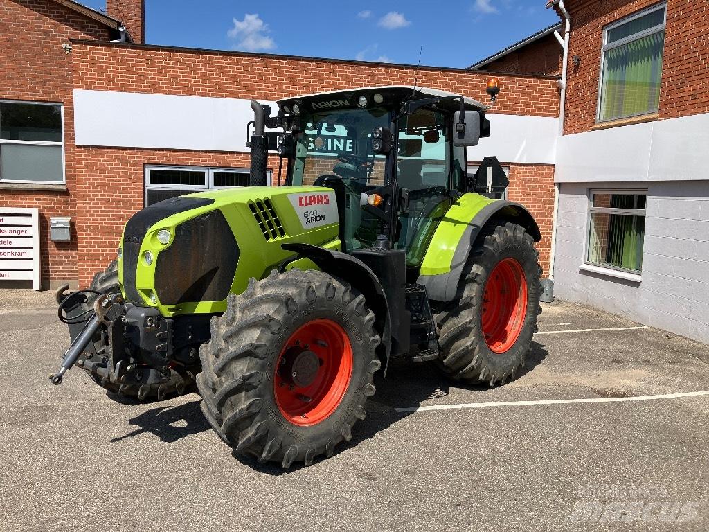 CLAAS Arion 640 CIS+ Traktoren