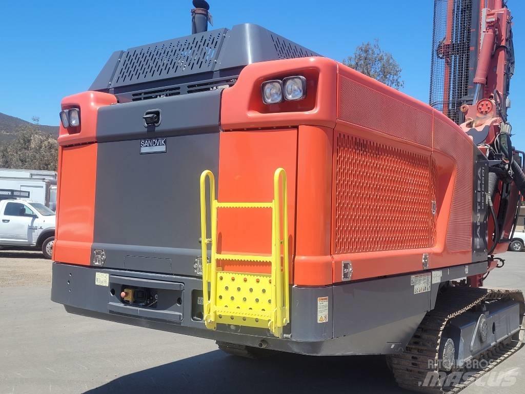 Tamrock PANTERA 1500 Oberflächenbohrgeräte