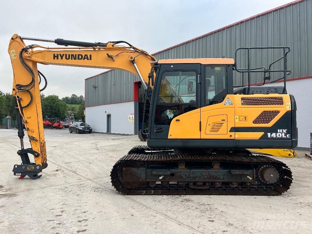 Hyundai HX140LC Raupenbagger