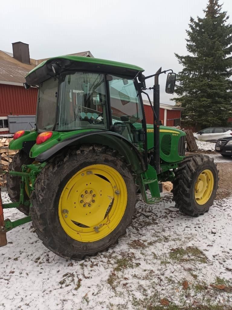 John Deere 5090 M Traktoren