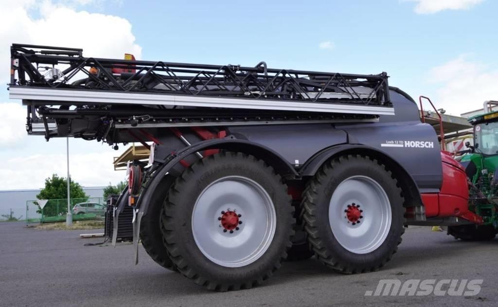 Horsch Leeb 12 TD Anhängespritzen