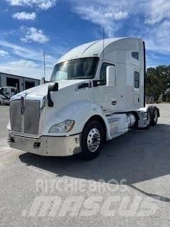 Kenworth T680 Sattelzugmaschinen