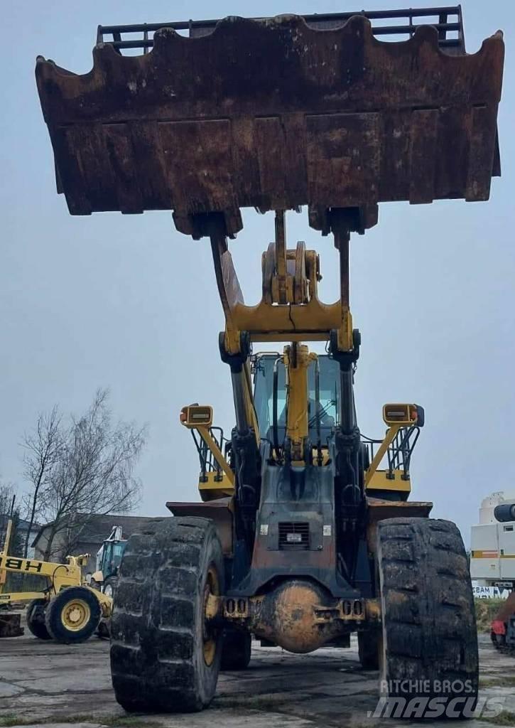 Komatsu WA 600-6 Radlader