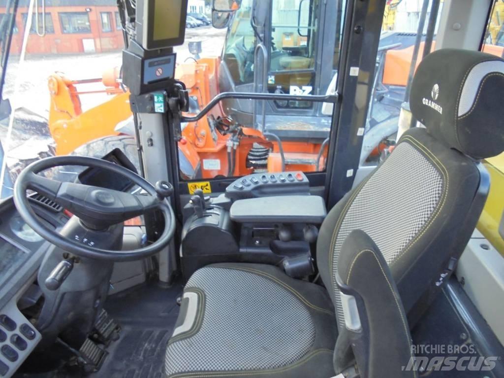 Komatsu WA 470-8 Radlader