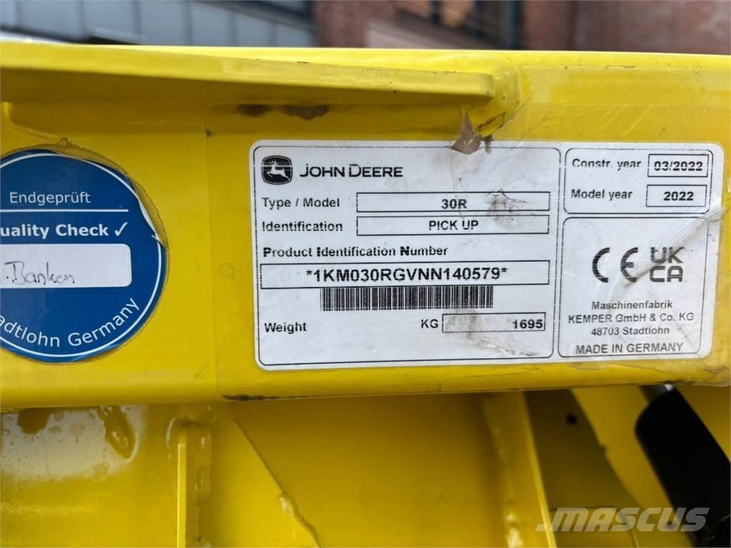 John Deere 30R Heu- und Futtermaschinen-Zubehör