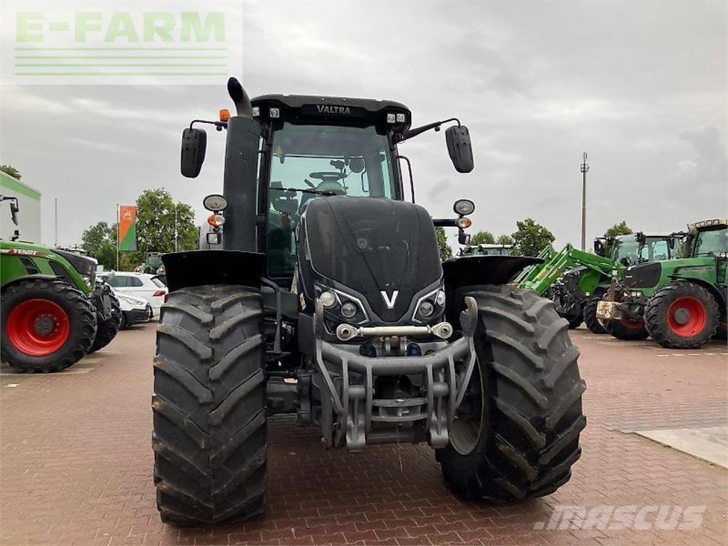 Valtra s 394 Traktoren