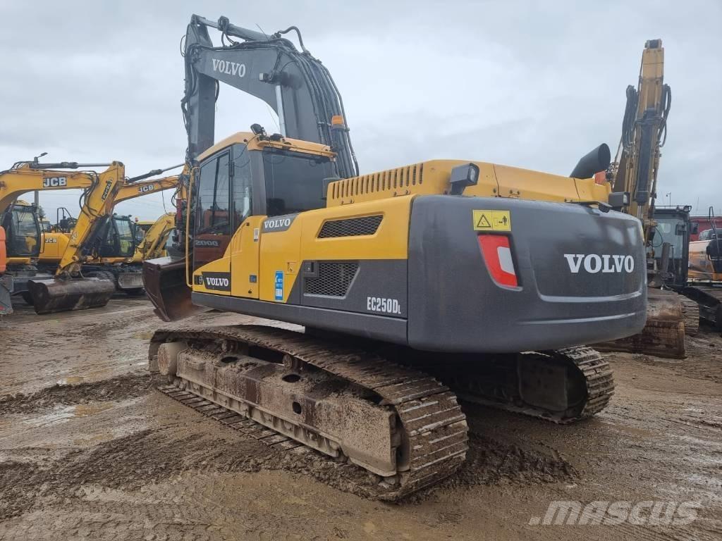 Volvo EC 250 D L Raupenbagger