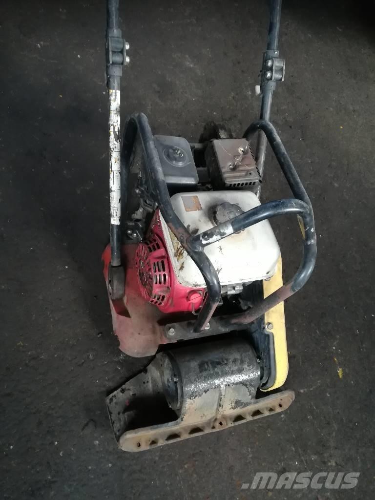  DESKA  VIBRAČNÍ  LF  75 Stampfer