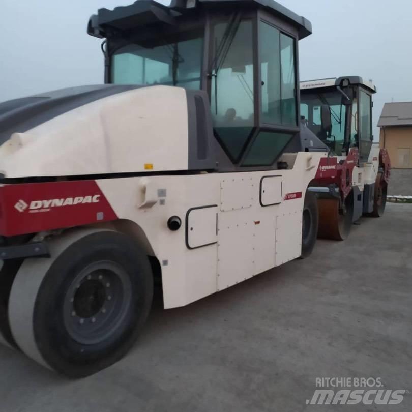 Dynapac CP2100 Gummiradwalzen